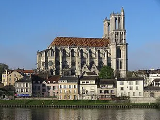 Vue de Mantes-la-Jolie